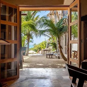 La Del Sol Boutique Mexico